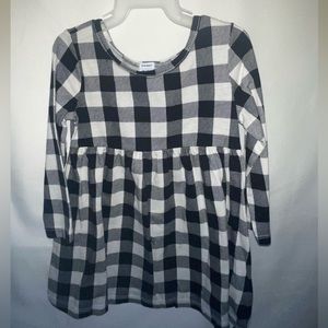 Black and white baby girl dress size 18-24 Months with Long sleeve